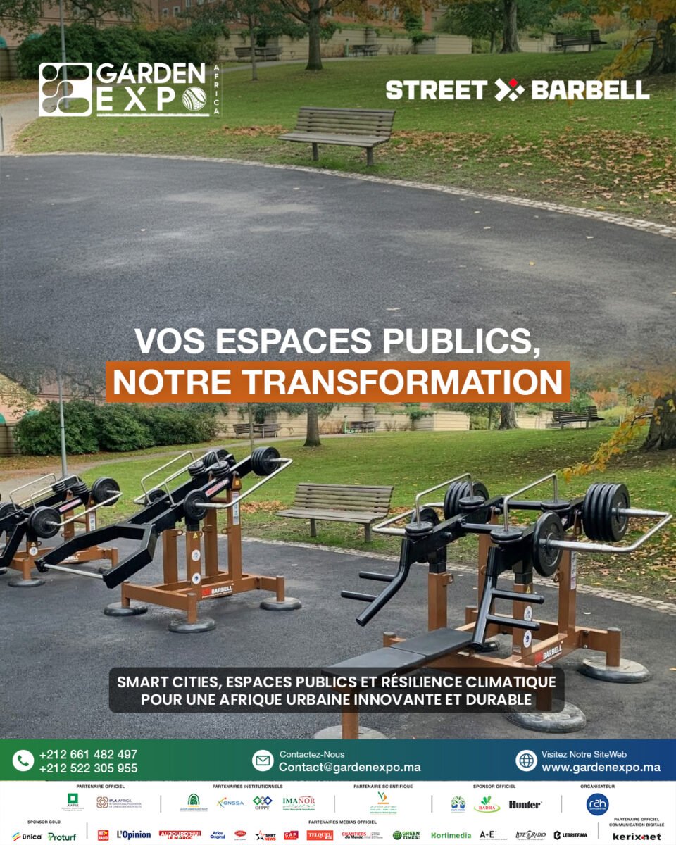 Parc de fitness de rue moderne au Maroc avec des équipements certifiés EN 16630 de Street Barbell, utilisé par des sportifs, illustrant une solution d'aménagement urbain durable.